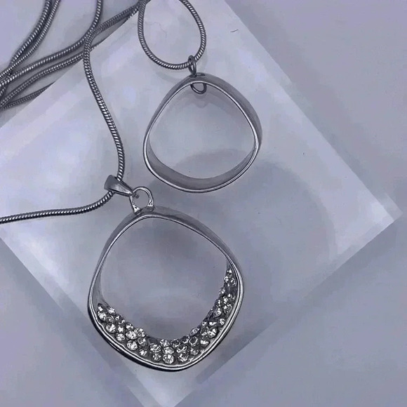 Layered Silver-tone Necklace with Rhinestones - Picture 6 of 7